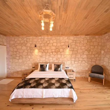 Kyaneai Hotel Demre